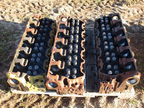 CAT  Cylinder Head