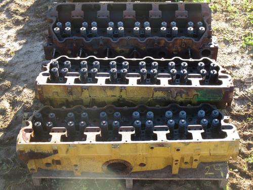 CAT  Cylinder Head