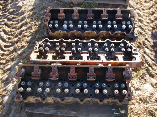 CAT  Cylinder Head