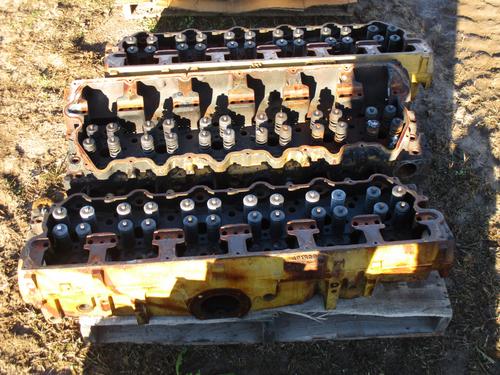 CAT  Cylinder Head
