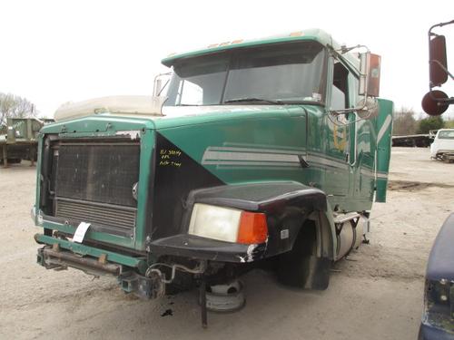 VOLVO WG64T CAB CLIP