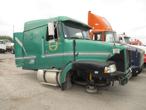 VOLVO WG64T CAB CLIP