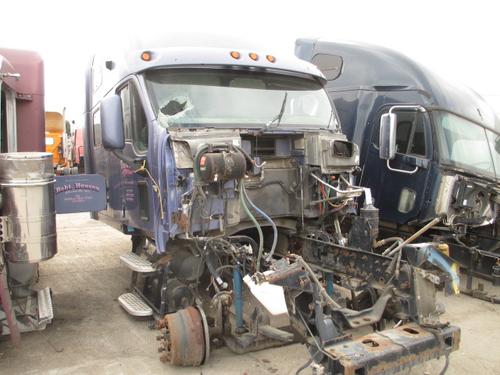 KENWORTH T2000 CAB CLIP