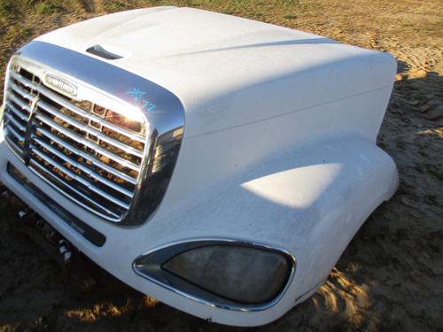 FREIGHTLINER COLUMBIA 120 Hood