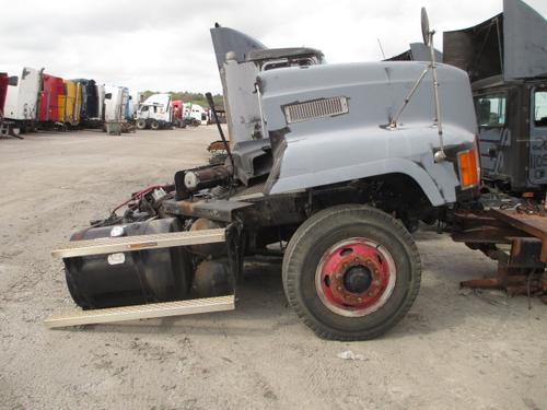 MACK CH 612 CAB CLIP