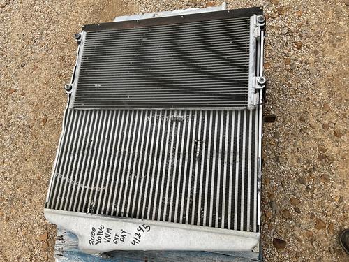 VOLVO VNM COOLING ASSEMBLY (RAD, COND, ATAAC)