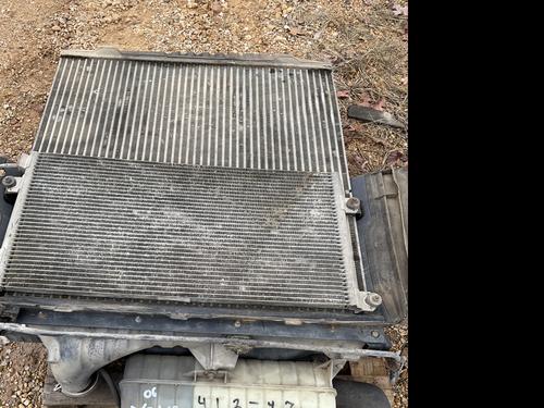 VOLVO VNL COOLING ASSEMBLY (RAD, COND, ATAAC)