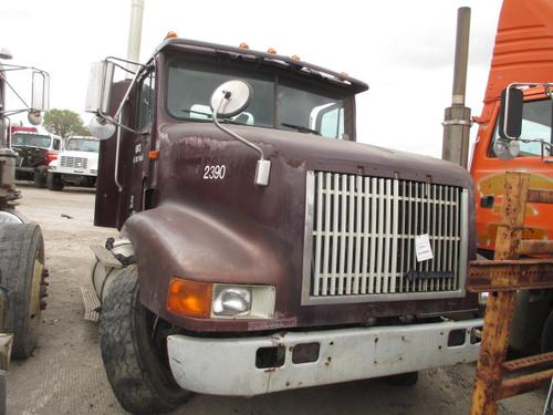 INTERNATIONAL 9200 CAB CLIP