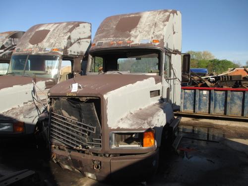 MACK CH 612 CAB