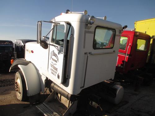 PETERBILT 378 CAB CLIP