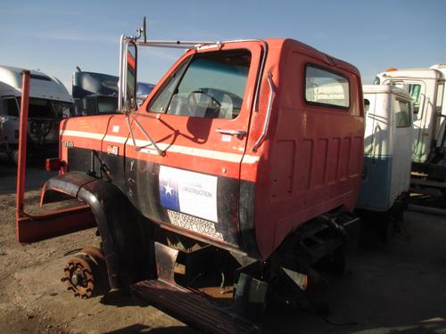 GMC TOPKICK CAB CLIP