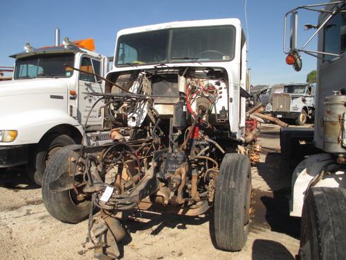 FREIGHTLINER FLD120 Trucks