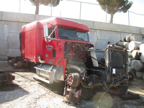 FREIGHTLINER CLASSIC XL Trucks
