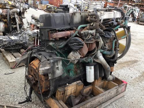 VOLVO D 12 Engine Assembly