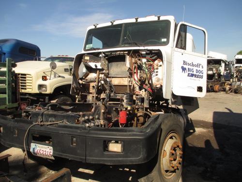 FREIGHTLINER FLD120 CAB CLIP