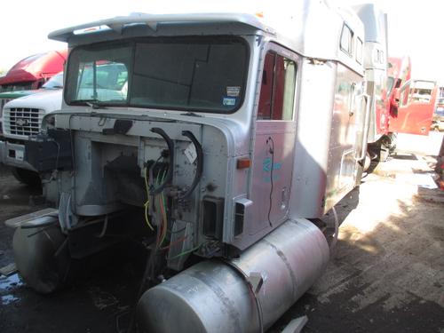 INTERNATIONAL 9400 CAB & SLEEPER