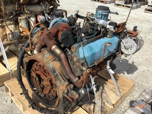 INTERNATIONAL T444E Engine Assembly