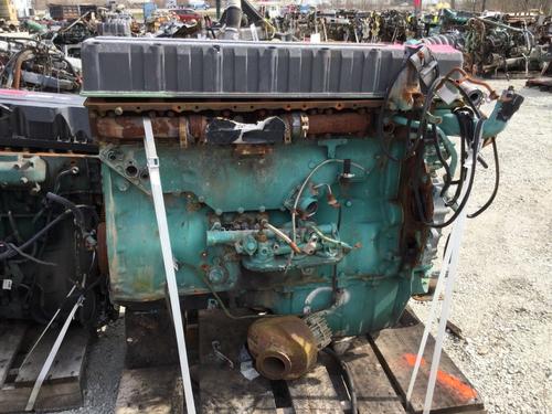 Volvo D 12  Engine Assembly