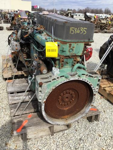 VOLVO D 12 Engine Assembly