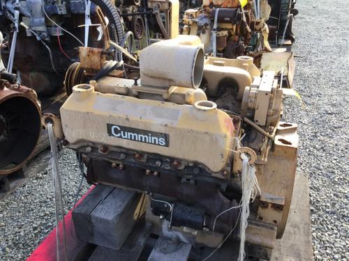 Cummins V555 Engine Assembly