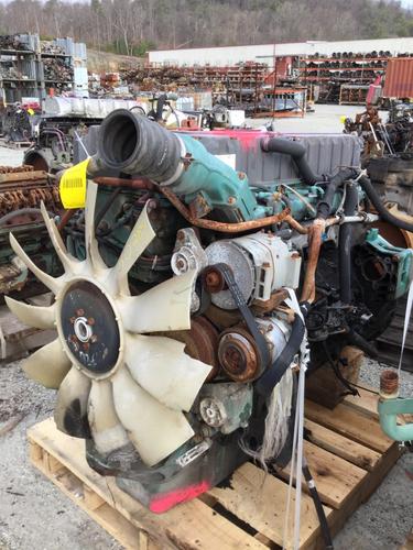 Volvo D 12  Engine Assembly