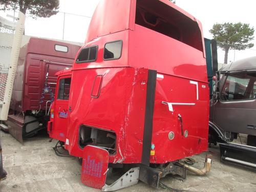 INTERNATIONAL 9400 CAB & SLEEPER