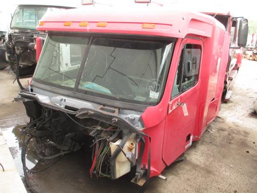 FREIGHTLINER CENTURY CLASS CAB & SLEEPER