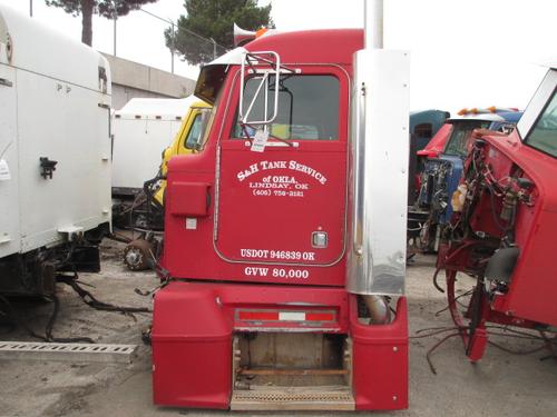 PETERBILT  CAB