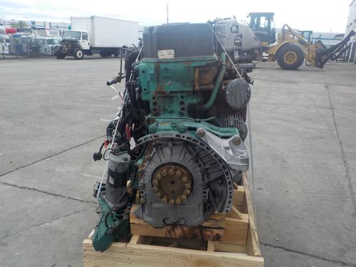 VOLVO D12 Engine Assembly