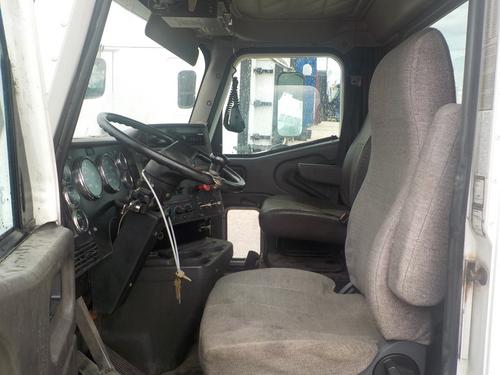 INTERNATIONAL 9100 CAB