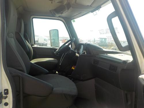 INTERNATIONAL INTERNATIONAL CAB