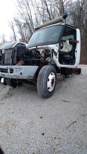 INTERNATIONAL 4300 CAB CLIP
