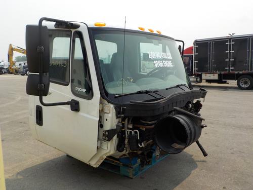 INTERNATIONAL 4300 CAB