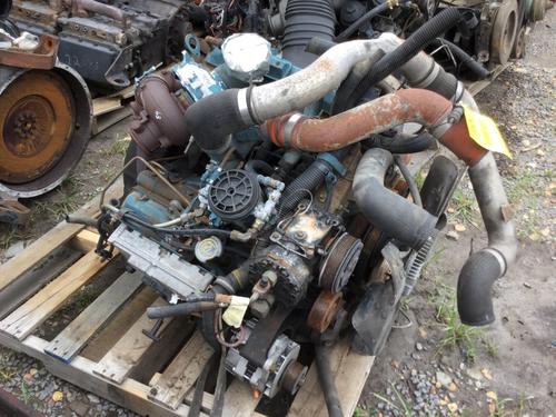 INTERNATIONAL T444E Engine Assembly