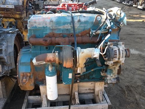 INTERNATIONAL DT466E Engine Assembly