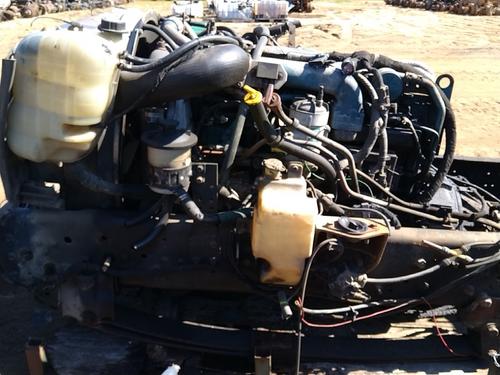 INTERNATIONAL DT466E Engine Assembly