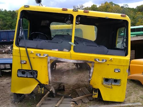 PETERBILT  CAB