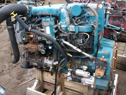 INTERNATIONAL DT466E Engine Assembly