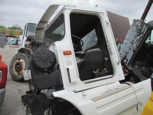 INTERNATIONAL 9400 CAB