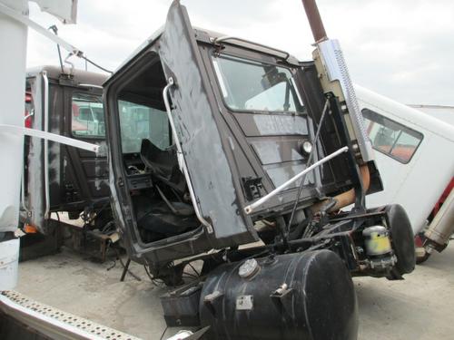 MACK CH600 SERIES CAB