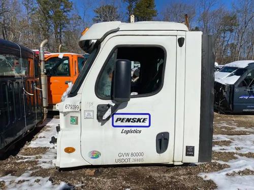 Freightliner Cascadia 125 CAB