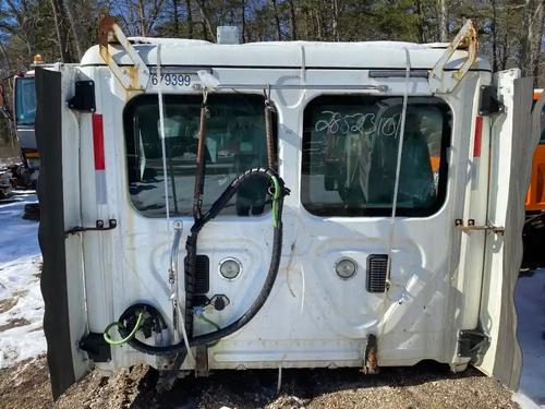 Freightliner Cascadia 125 CAB