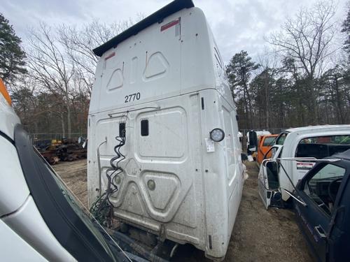 FREIGHTLINER CASCADIA CAB