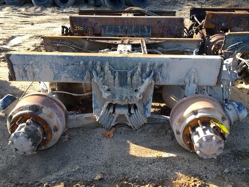 ROCKWELL RT46-160 CUTOFF - TANDEM AXLE