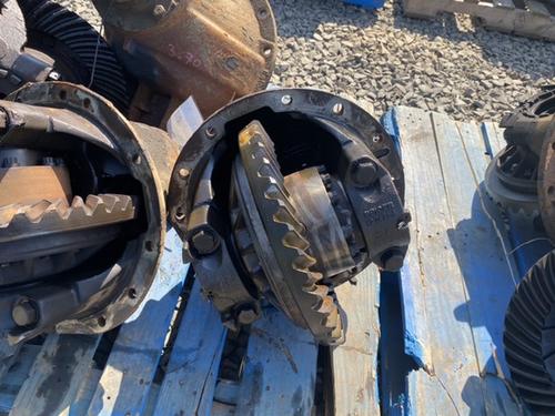 EATON 19060S Rears (Rear)