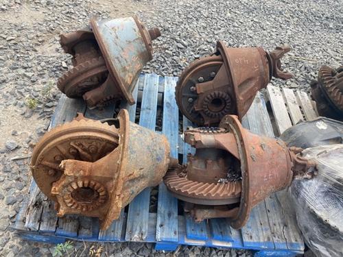 INTERNATIONAL  Rears (Rear)