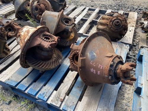 INTERNATIONAL  Rears (Rear)