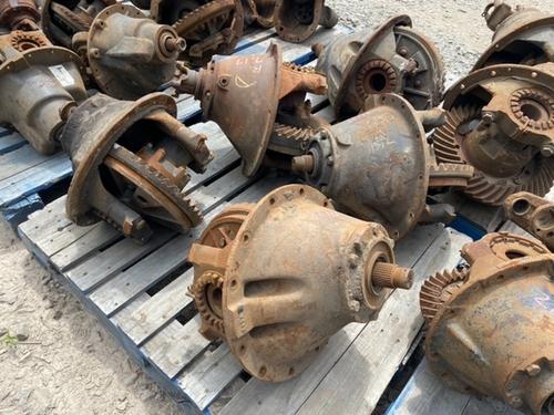 INTERNATIONAL  Rears (Rear)