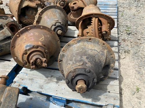 INTERNATIONAL  Rears (Rear)