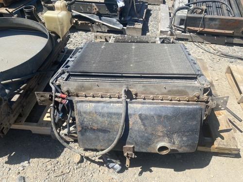 KENWORTH T800 Radiator